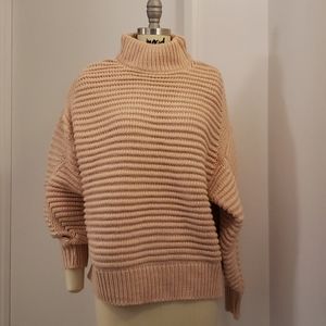 H&M WOOL SWEATER NWOT